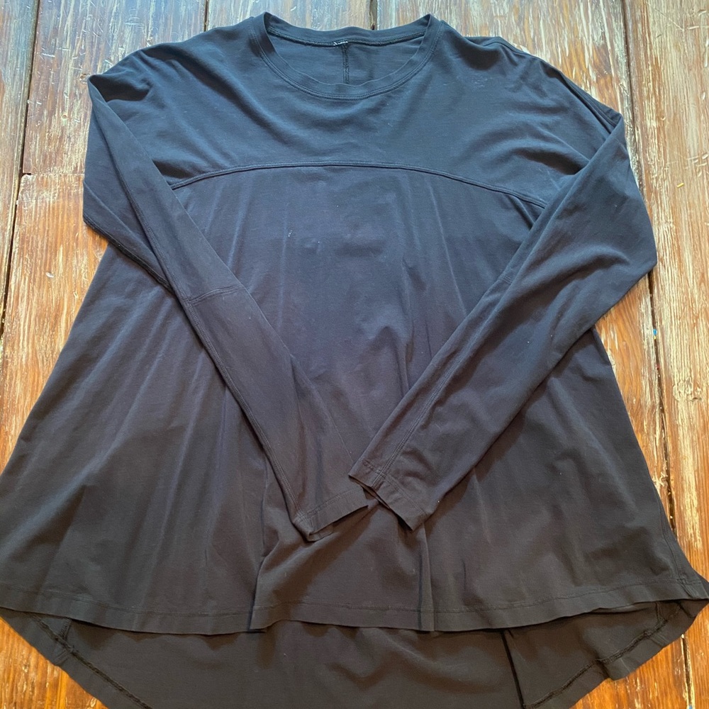 Lululemon Acadia LS
